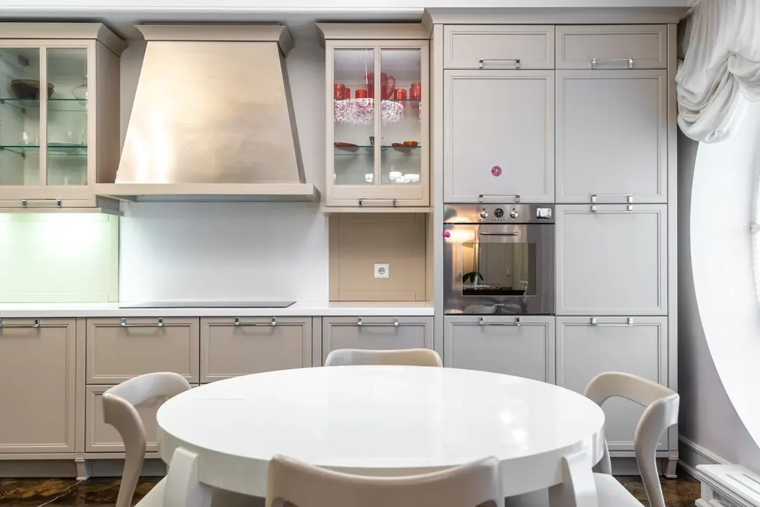 White kitchen left spotless after a Klicia's house cleaning visit